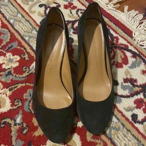 Banana Republic black suede wedge